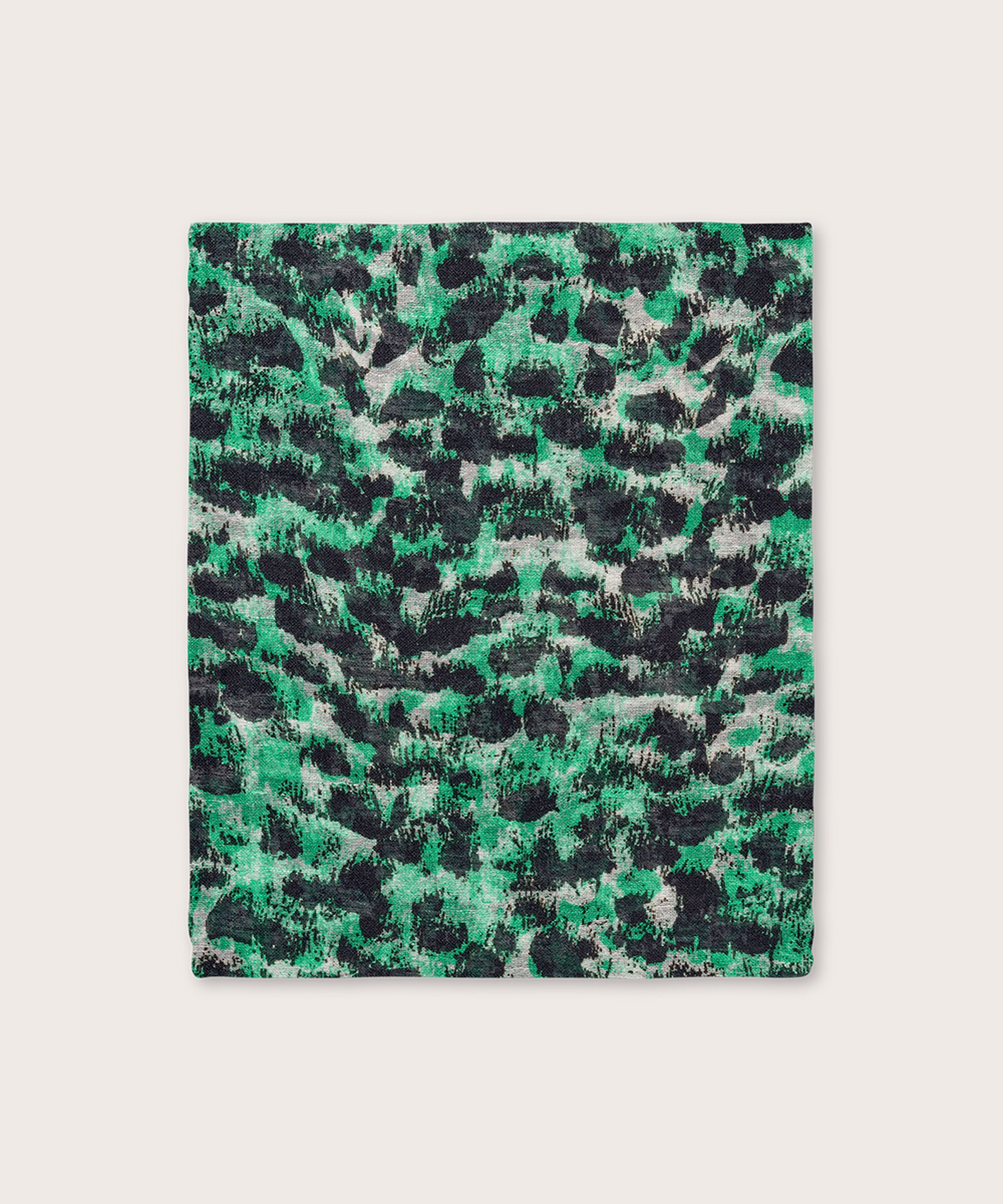 Abenna Skjerf, Winter Green