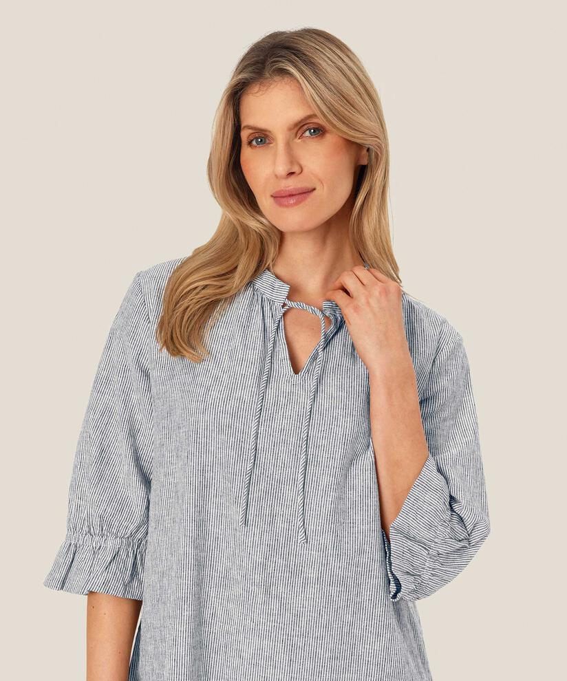 Natalia Kjole, Black