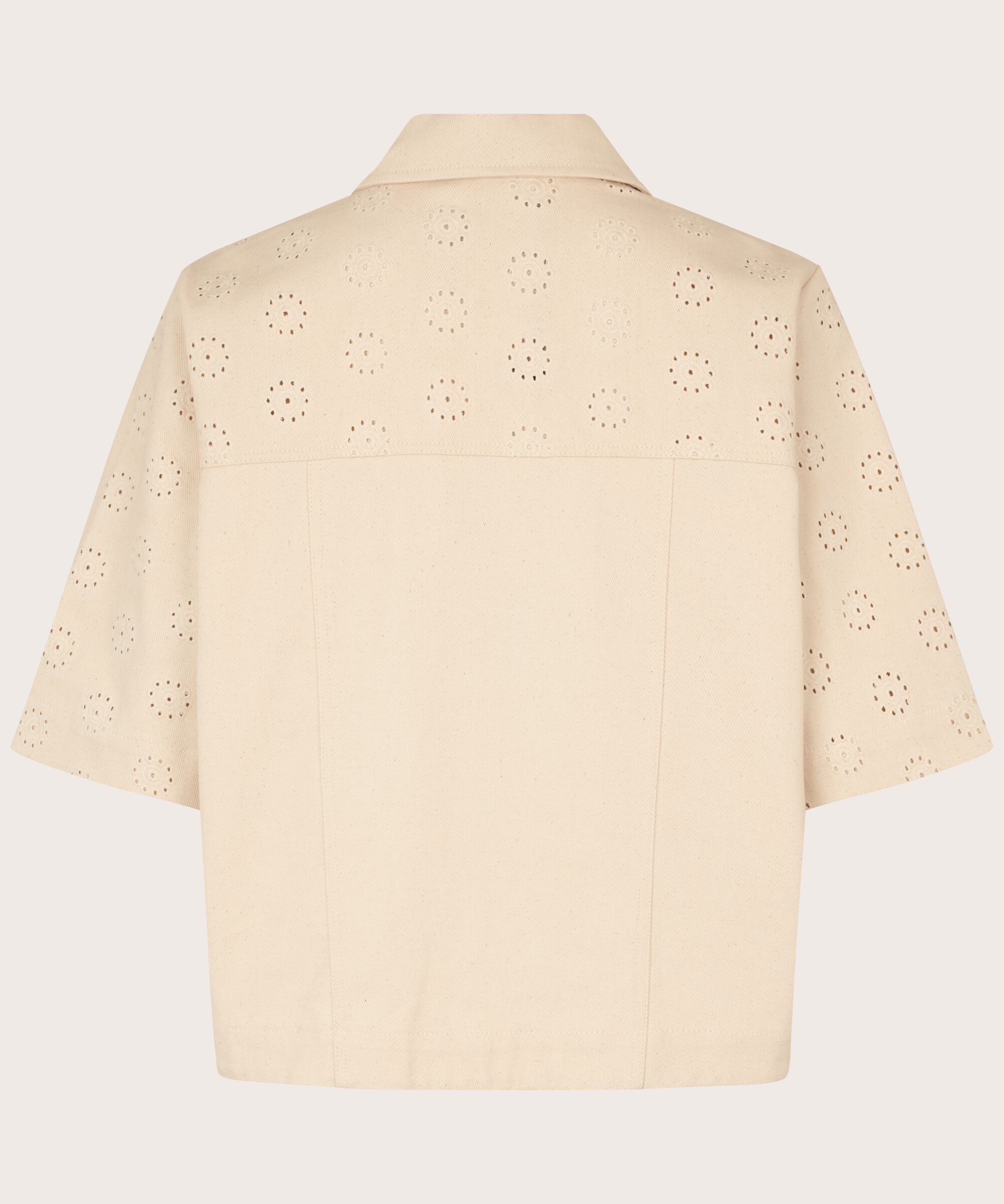 Jamile Jakke, Whitecap