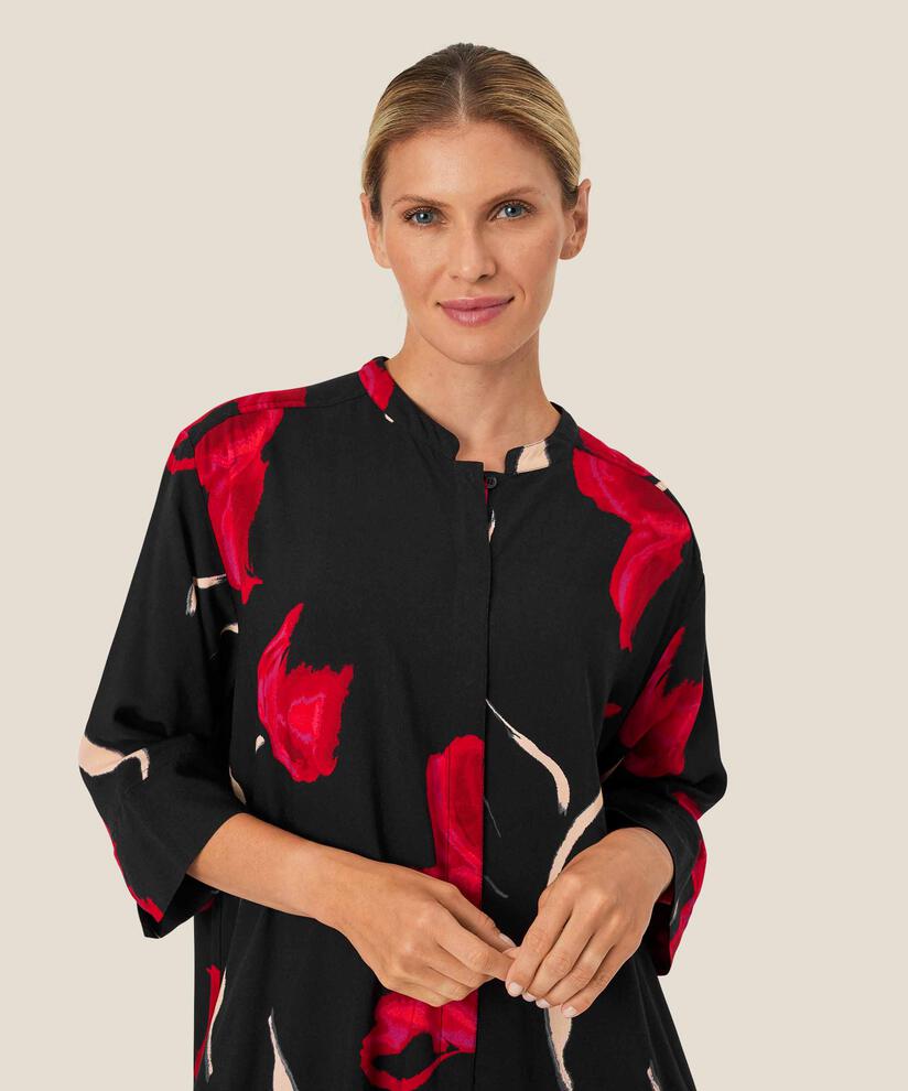 Geam Skjorte, Haute Red