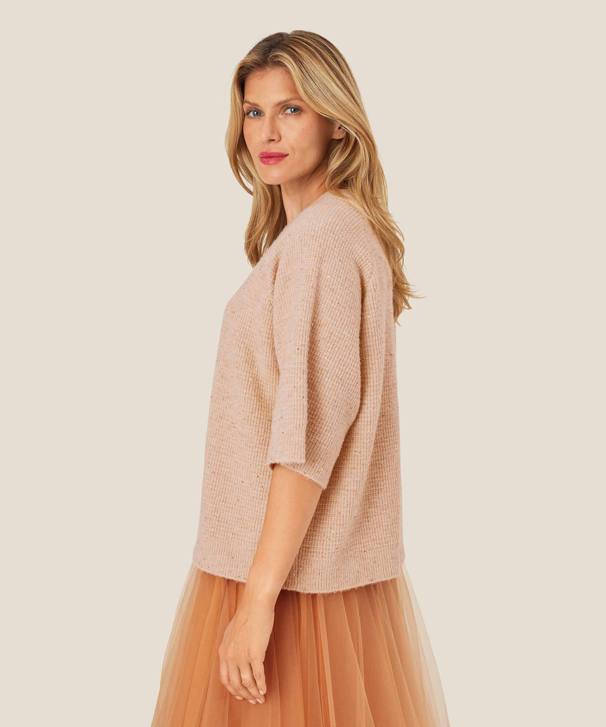 Farinna Strikkegenser, Bisquit