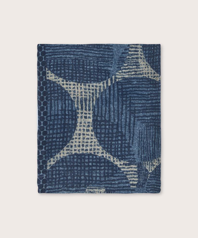 Arlonia ullskjerf, Proven Blue