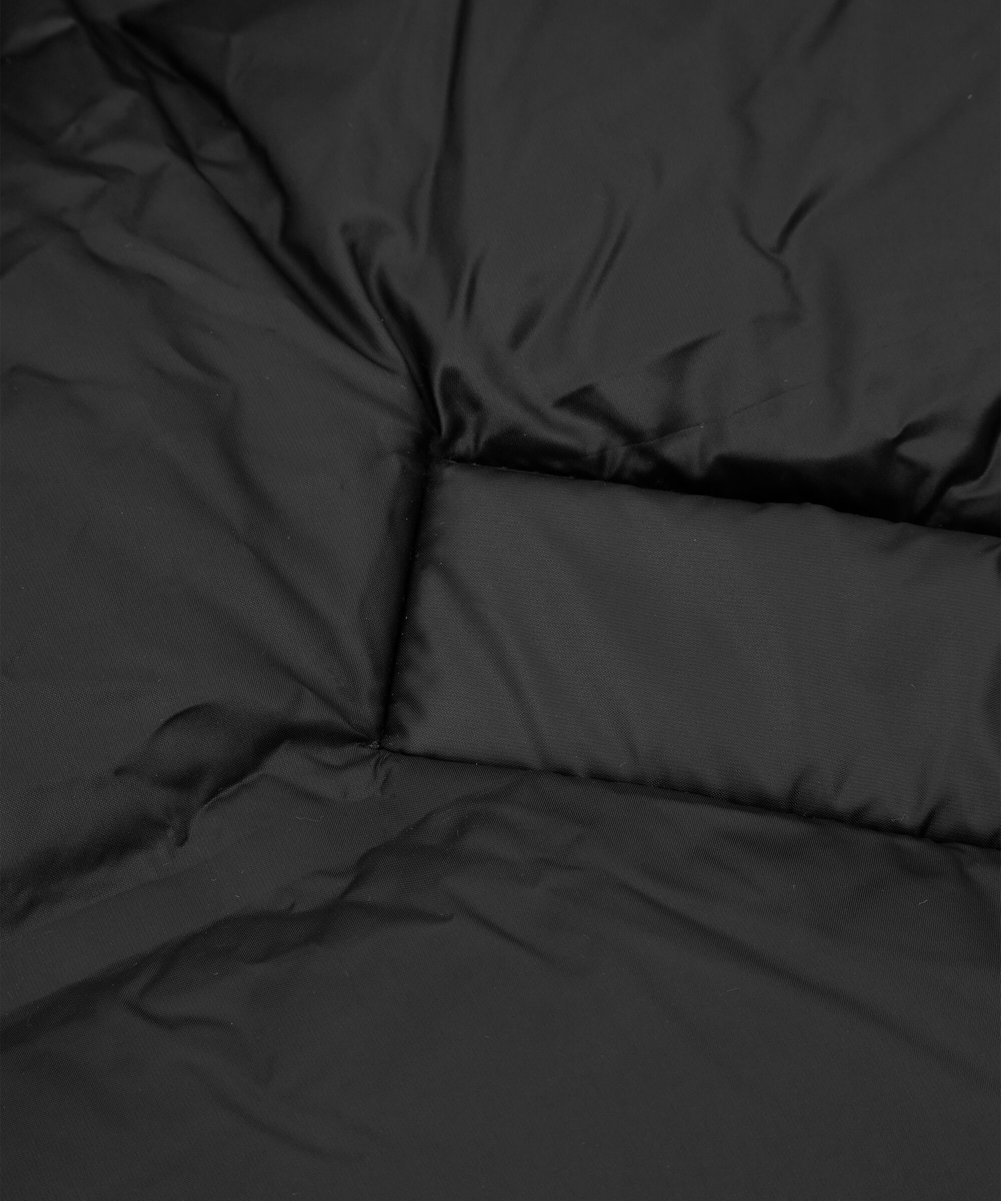 Tilda Dunkåpe, Black