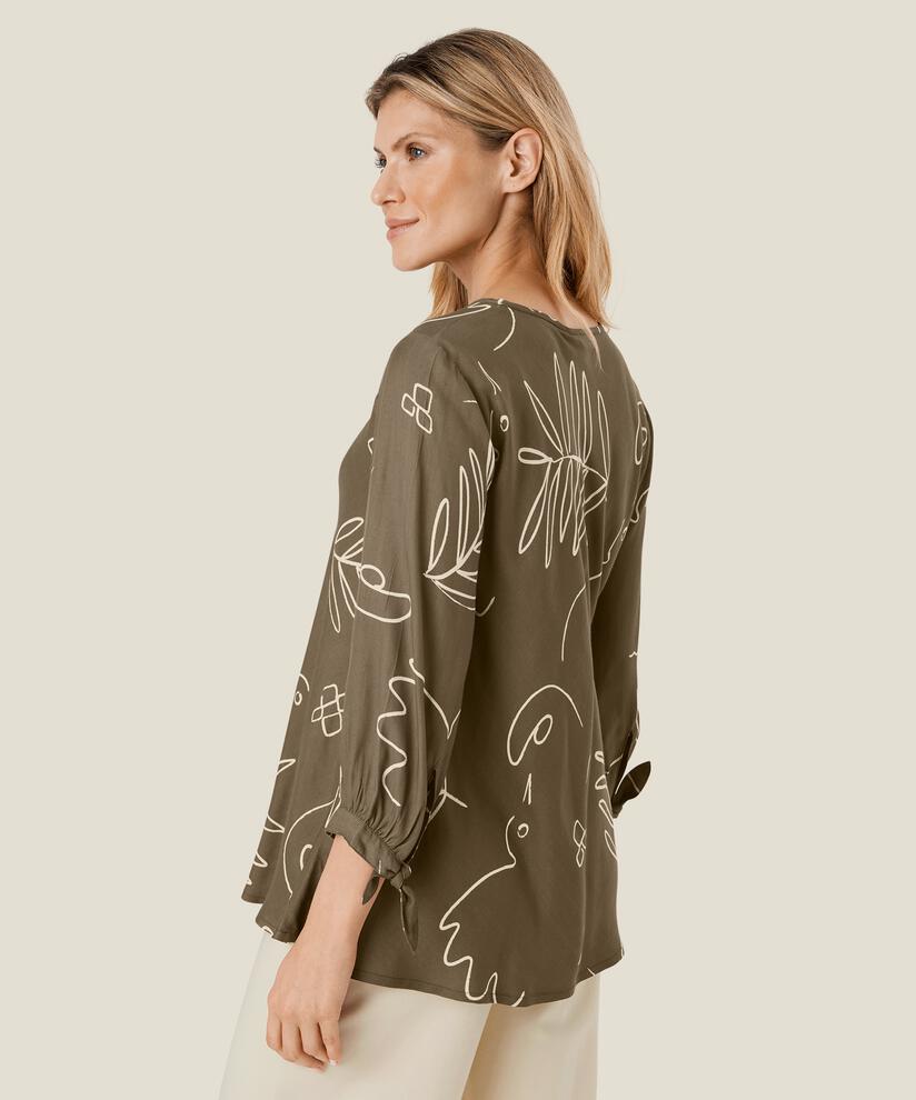 Katasi Topp, Crocodile