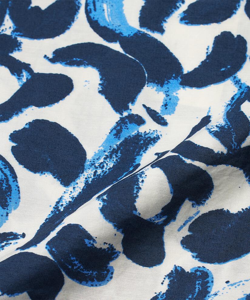 Becca Topp, Ultramarine