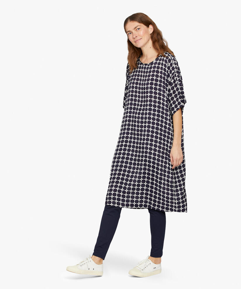 NABI KJOLE, Navy