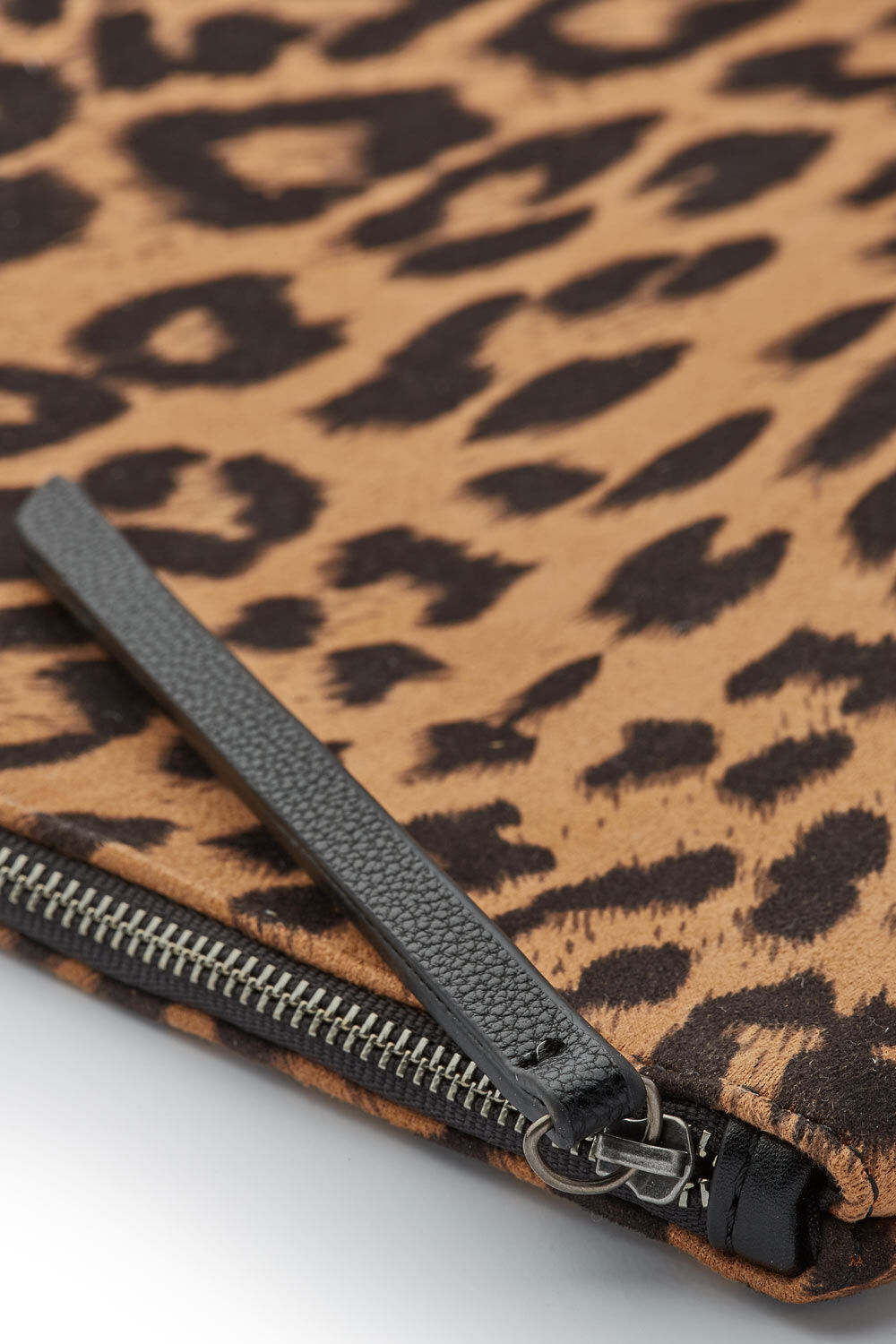 ROSALINO VESKE, Monk's Robe