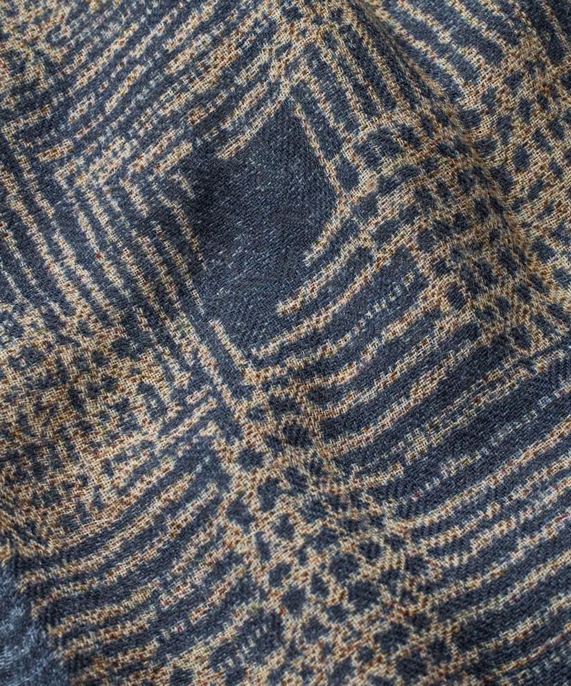 Arlonia ullskjerf, Proven Blue