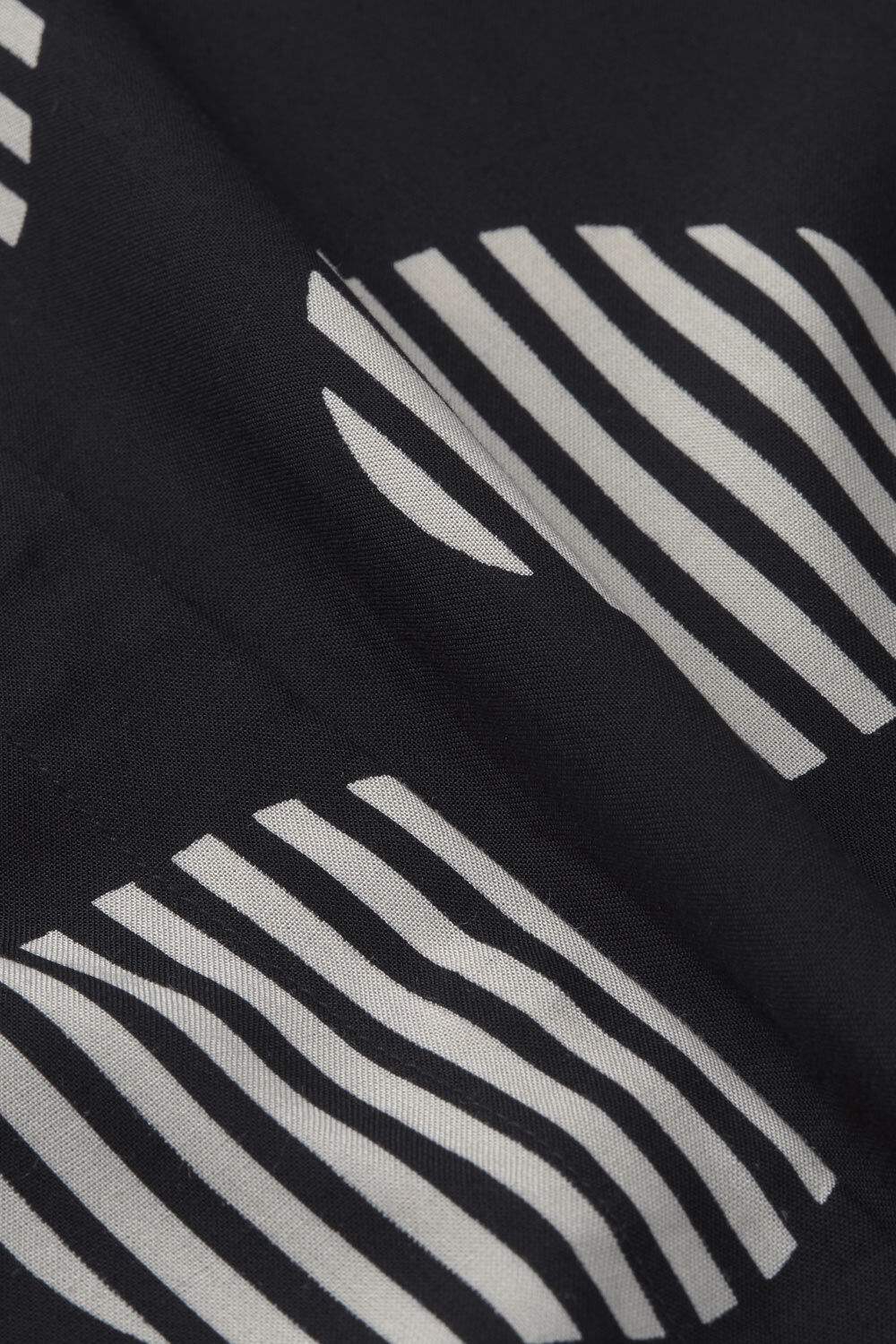 IOSETTA SKJORTEKJOLE, Black