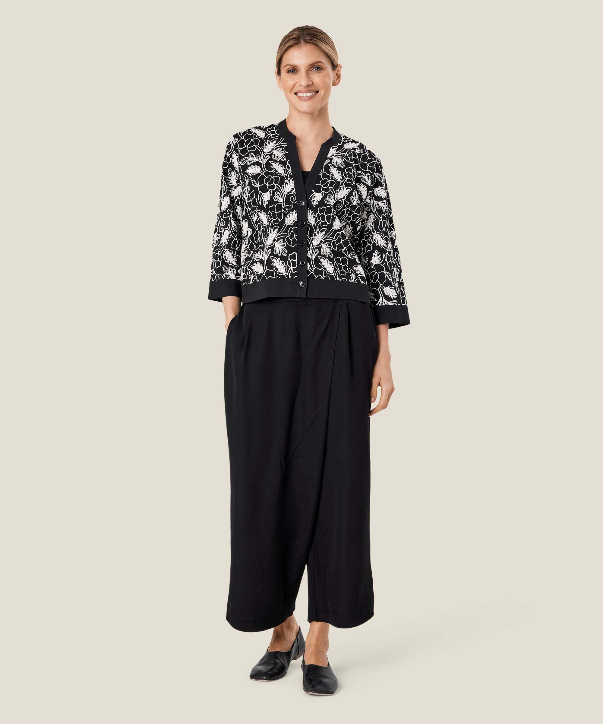 POELLA BUKSER, Black
