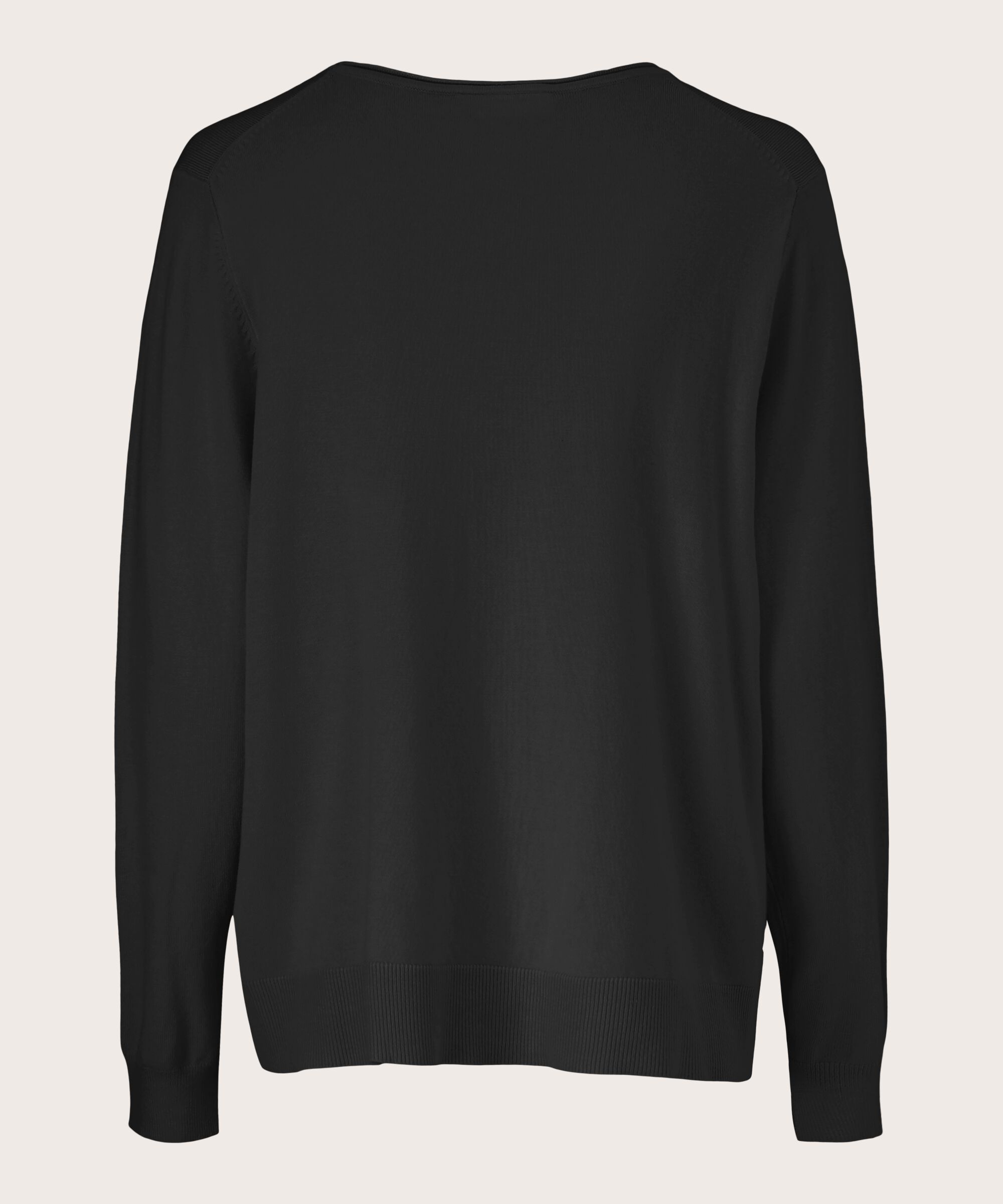 Filina Topp, Black