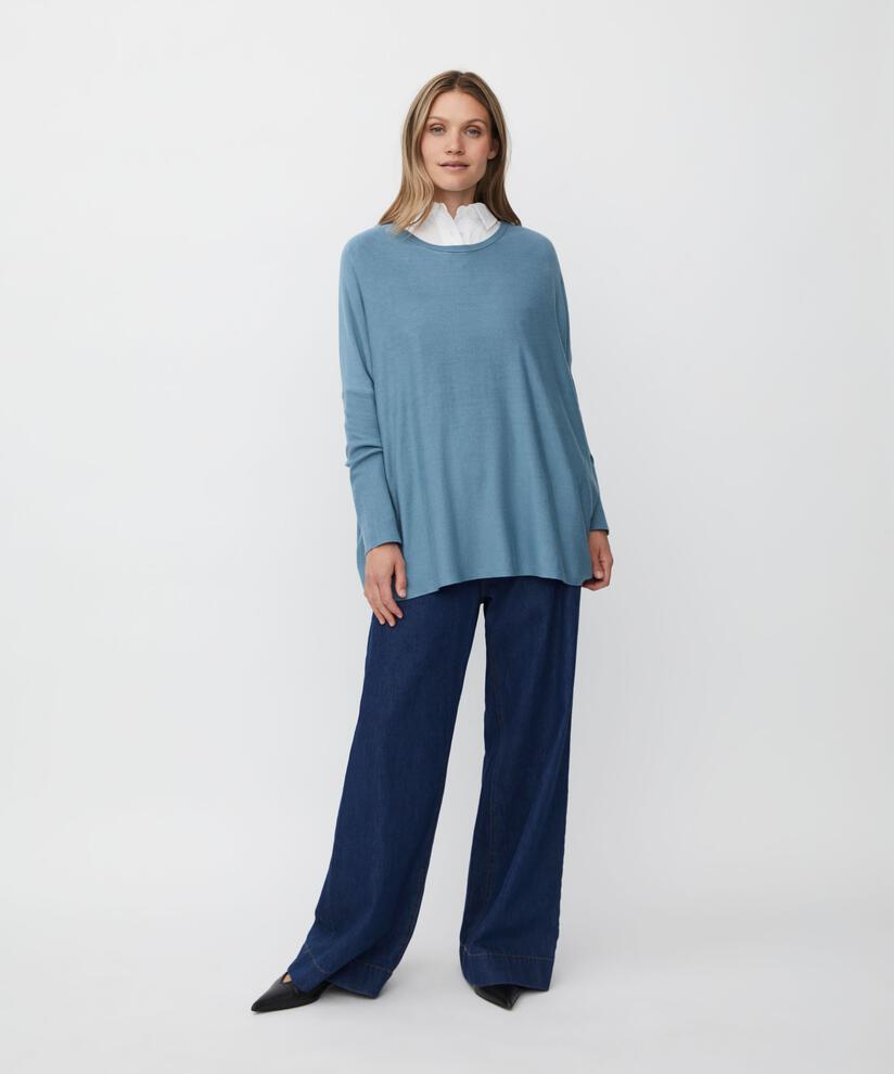 Fanasi Strikkegenser, Proven Blue