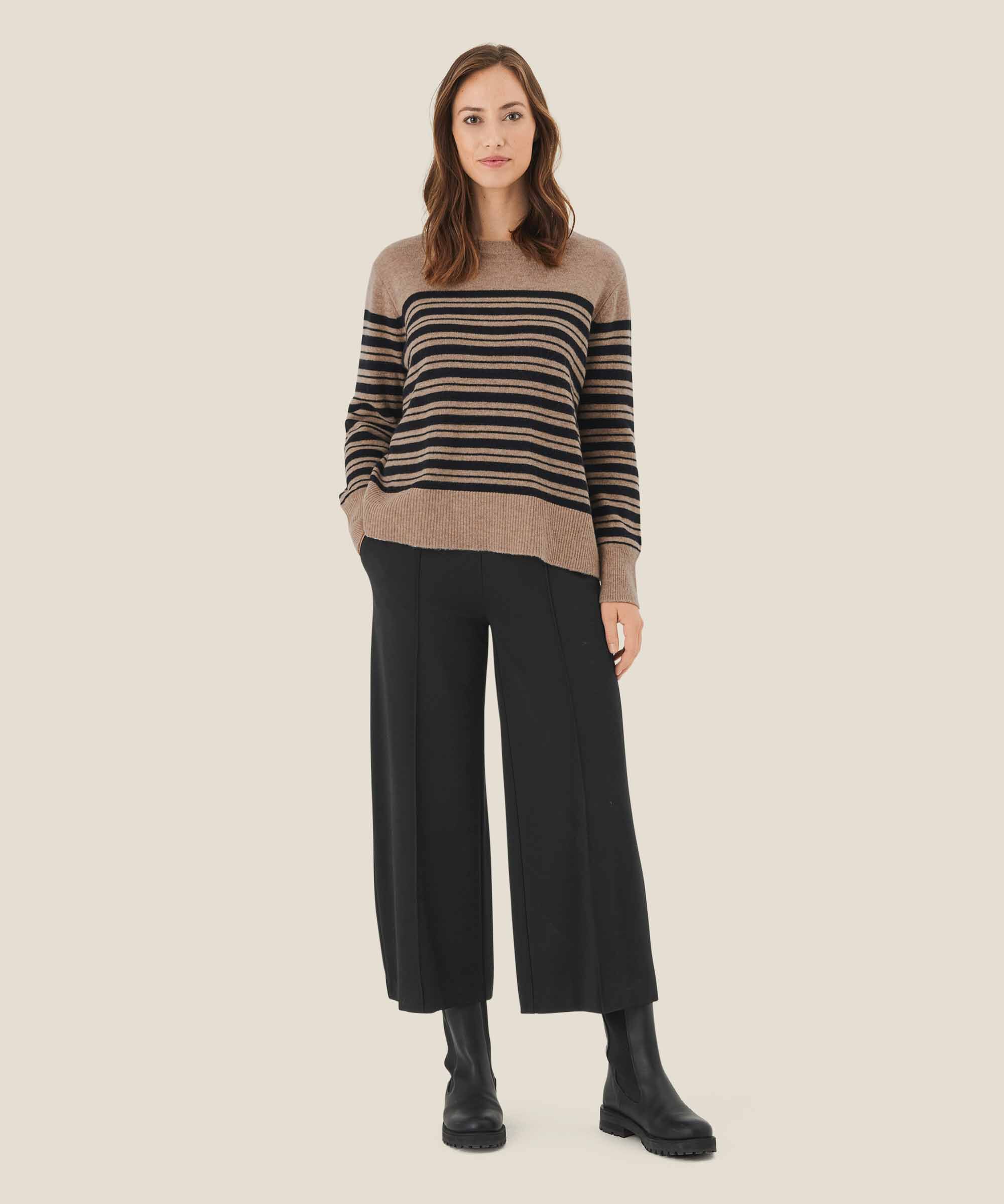 Fonny Strikkegenser, Black/dijon