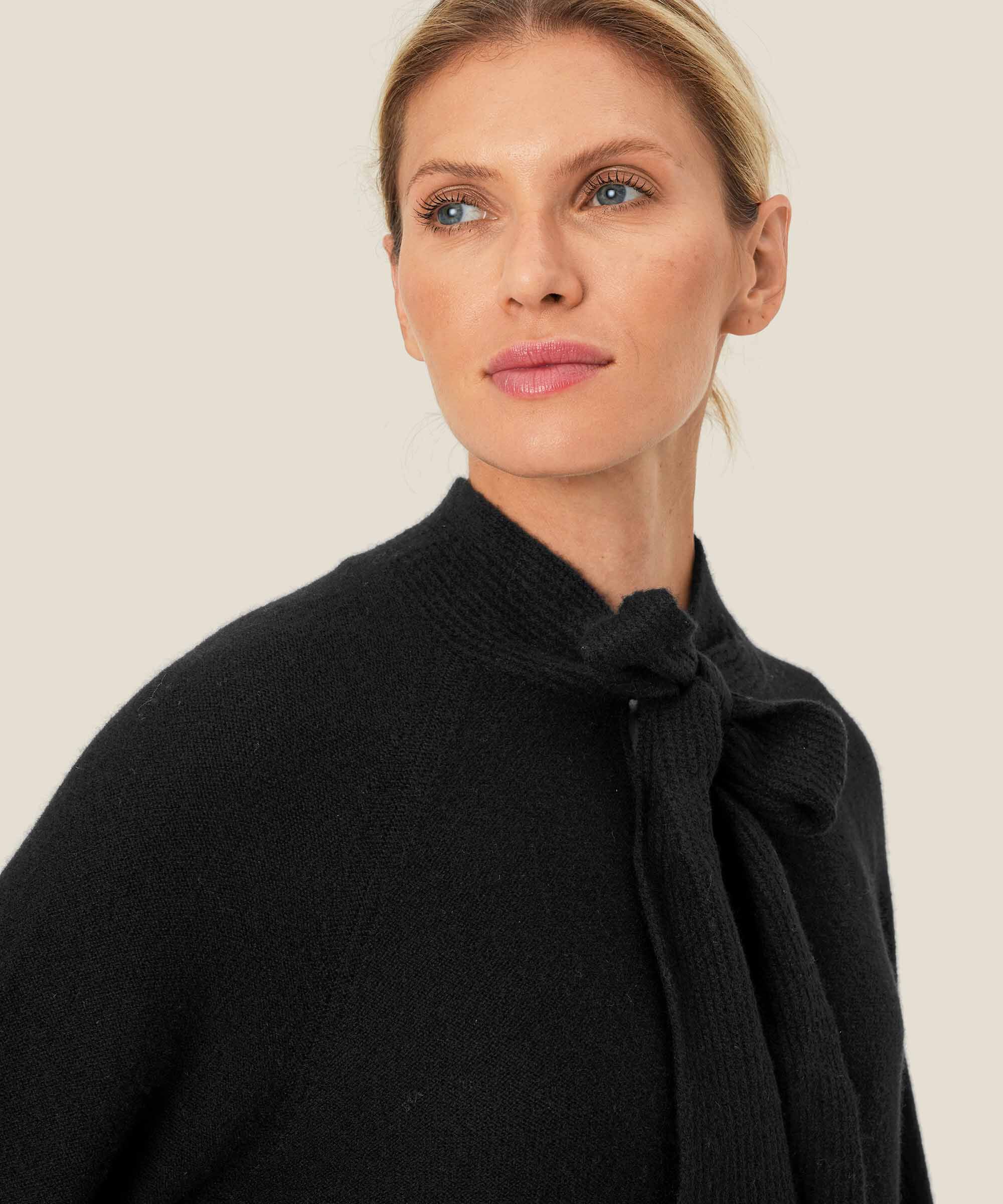 Fadeya Strikkegenser, Black