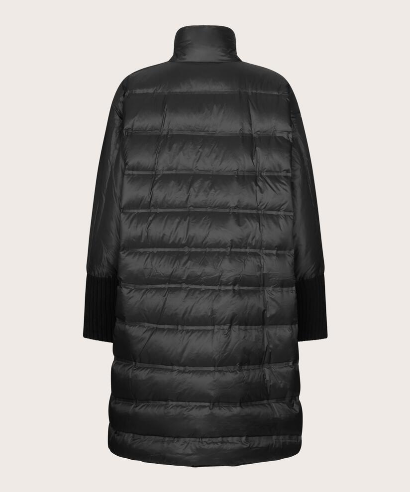 Tilda Dunkåpe, Black