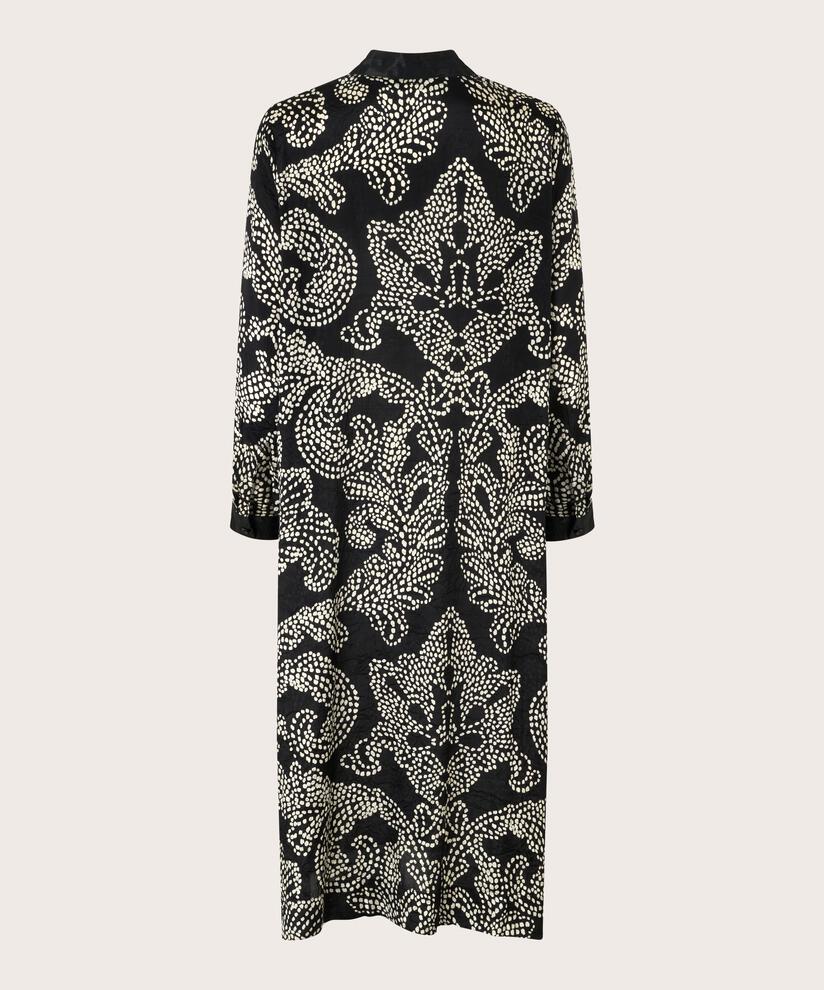 Nazima Kjole, Black