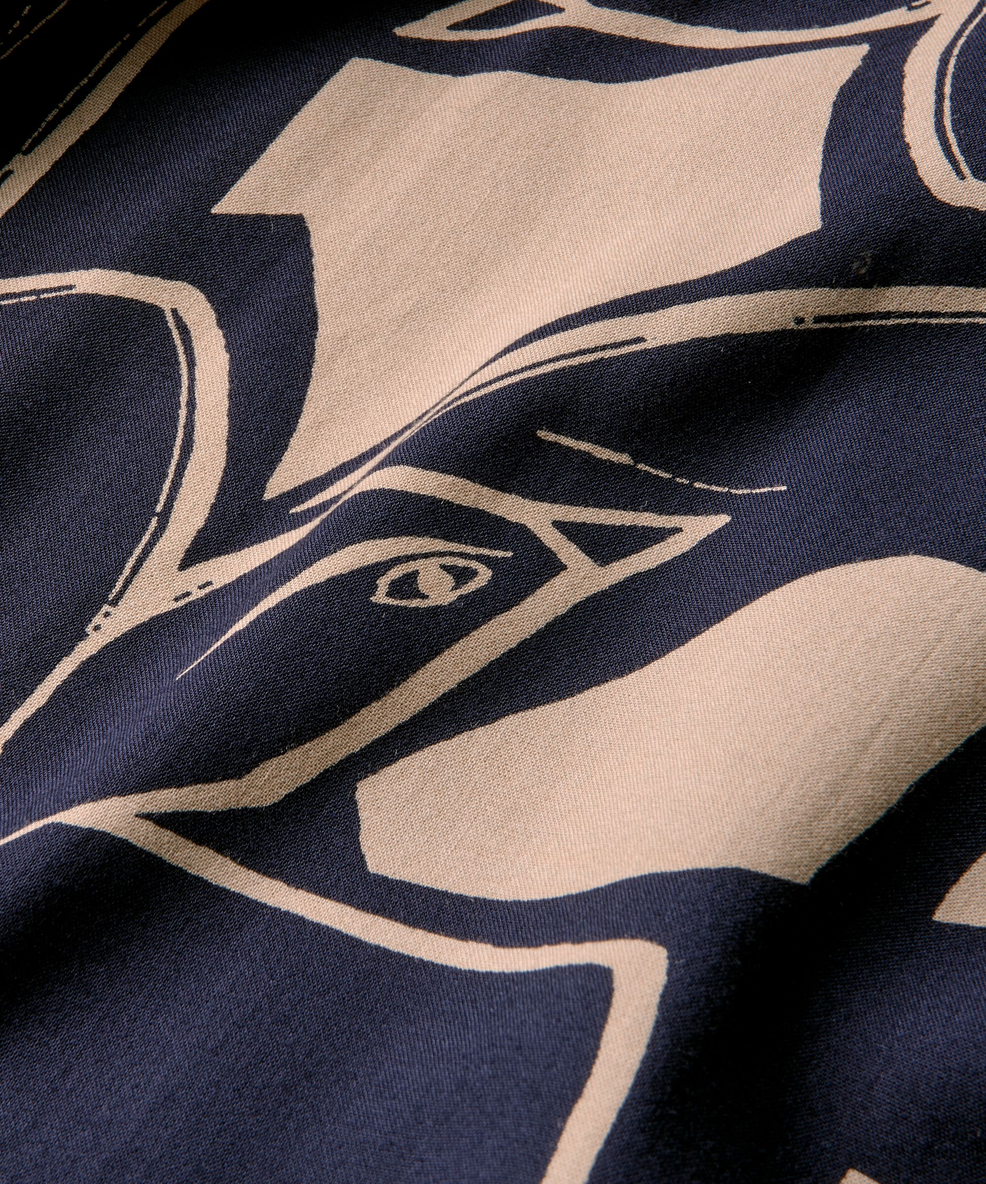 Nasiso Kjole, Navy Blazer