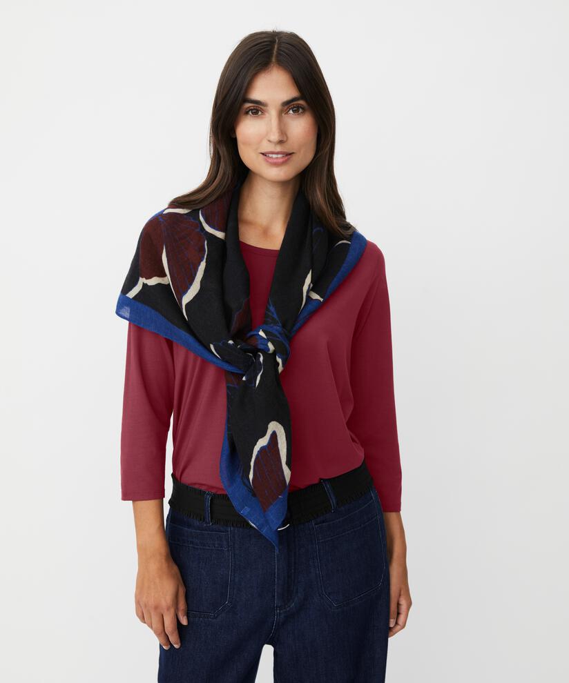 Astana Ullskjerf, Black