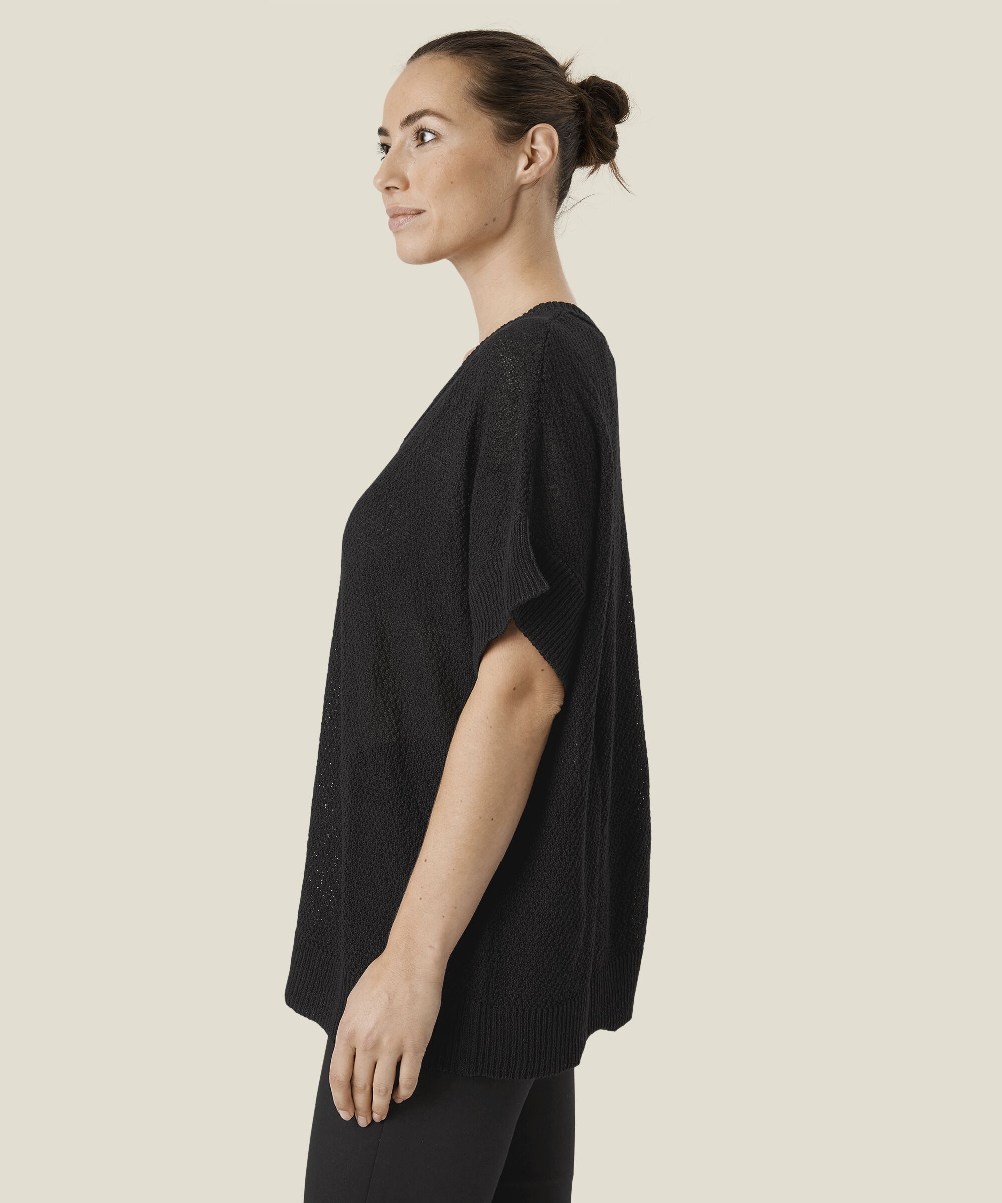 FABIANA TOPP, Black