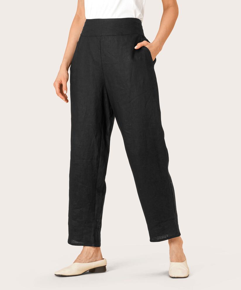 PAHIDA BUKSER, Black