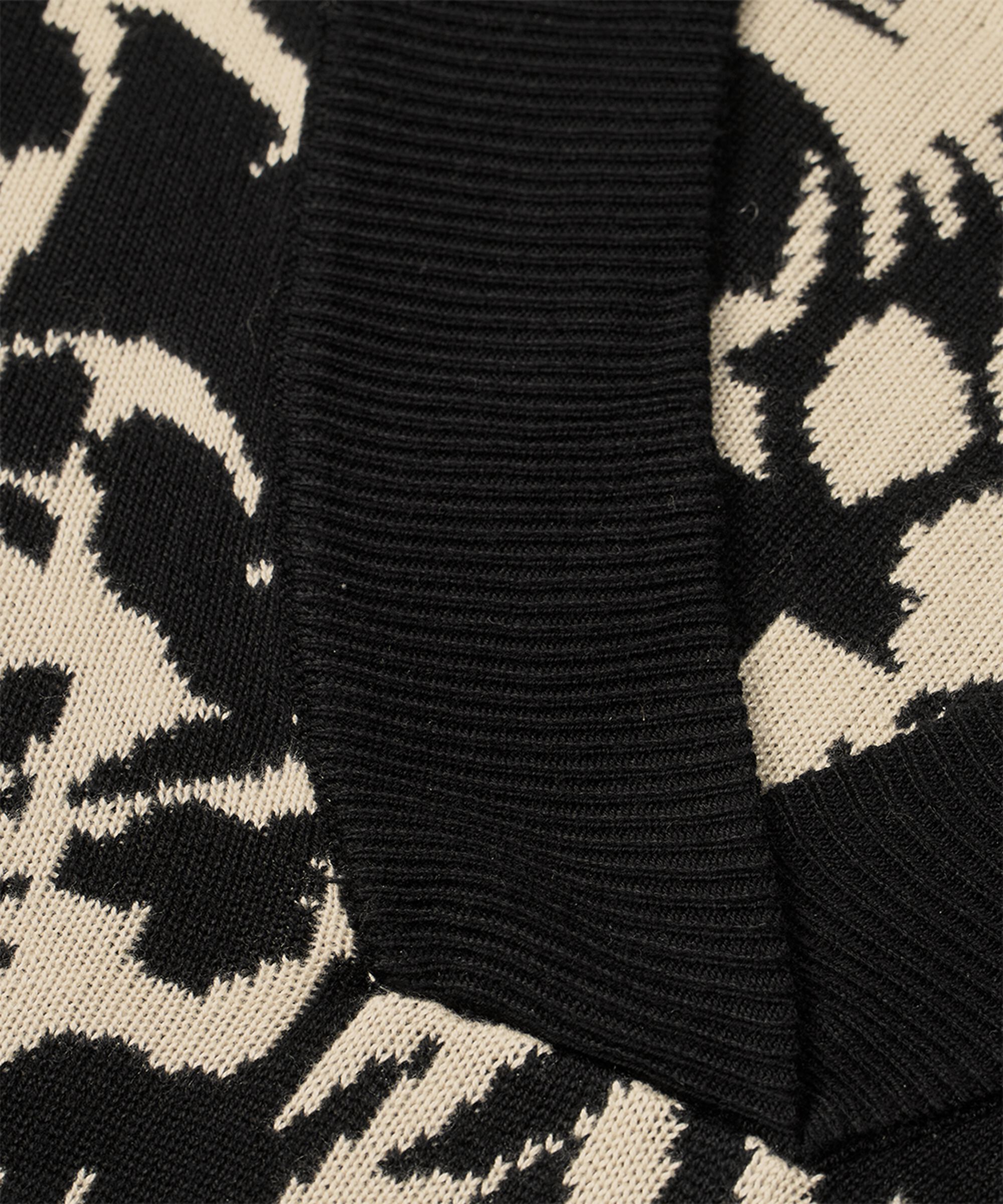 Frydina Strikkegenser, Black