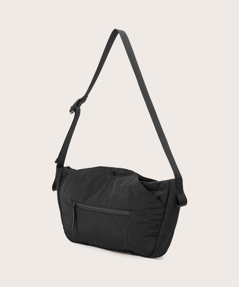 Rumelo Veske , Black