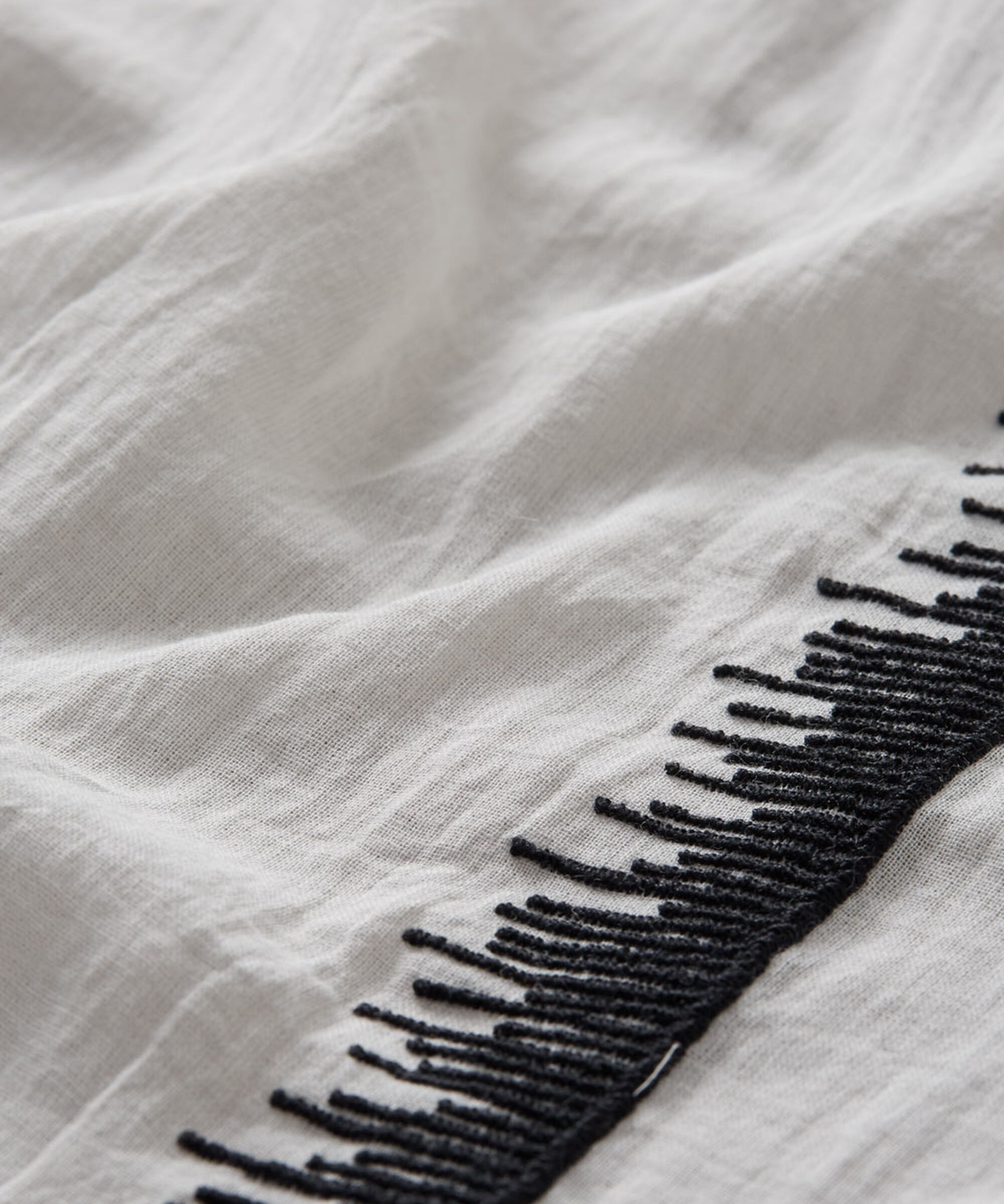 AMANDA SKJERF, Whitecap