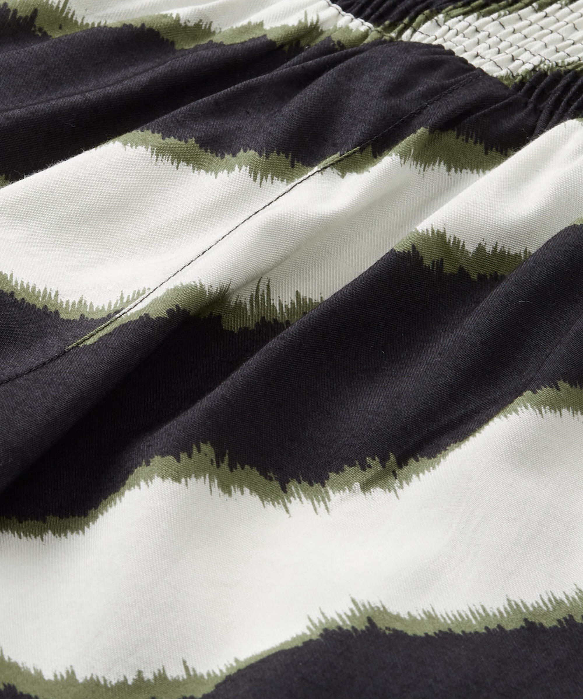 PAI BUKSER, Capulet Olive