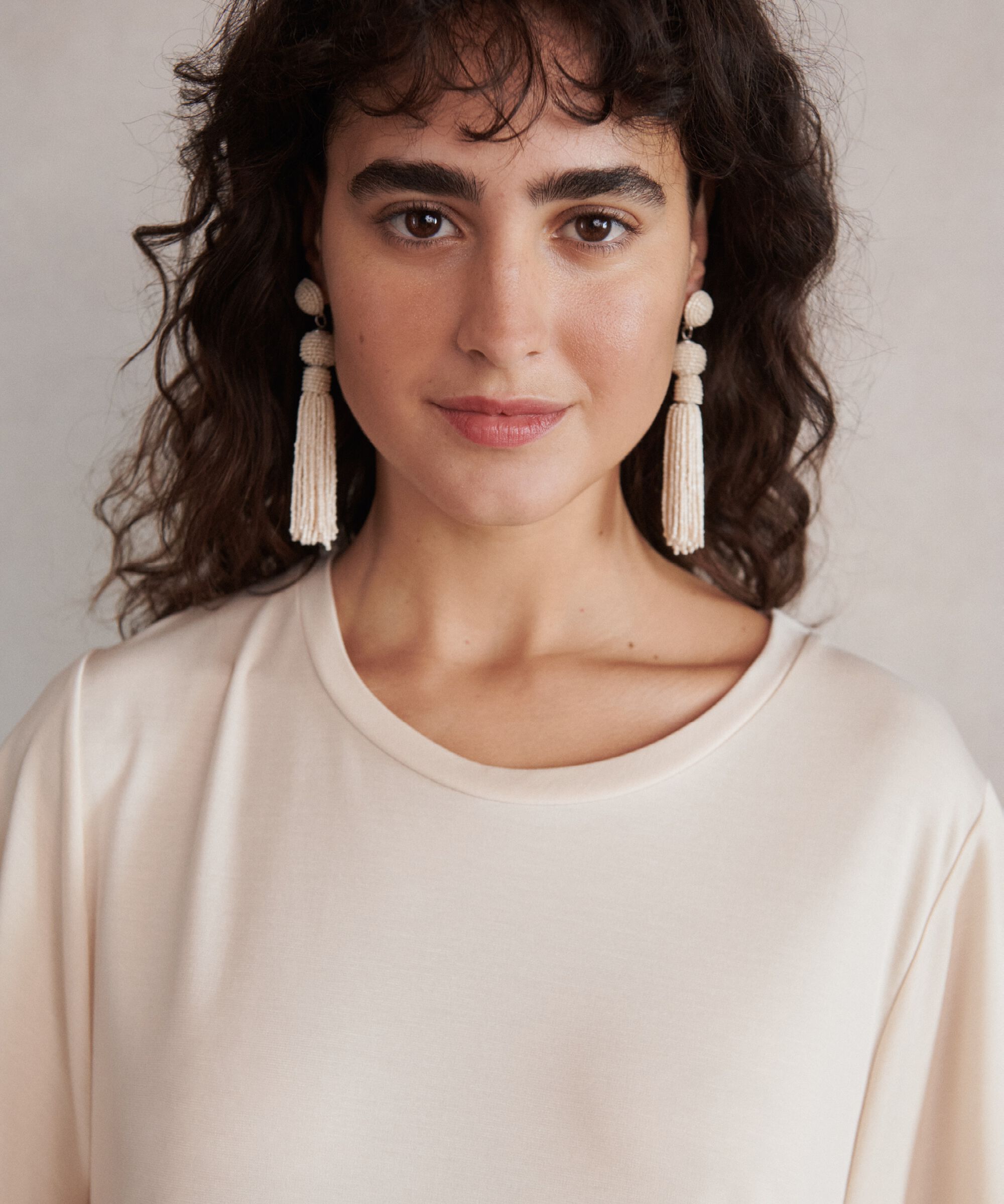 Raneem Øreringer, Whitecap