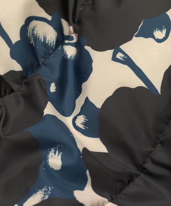 Thilde Dunkåpe, Moonlit Ocean