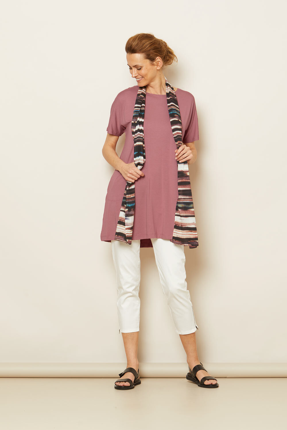 ALONG SKJERF, Mesa Rose