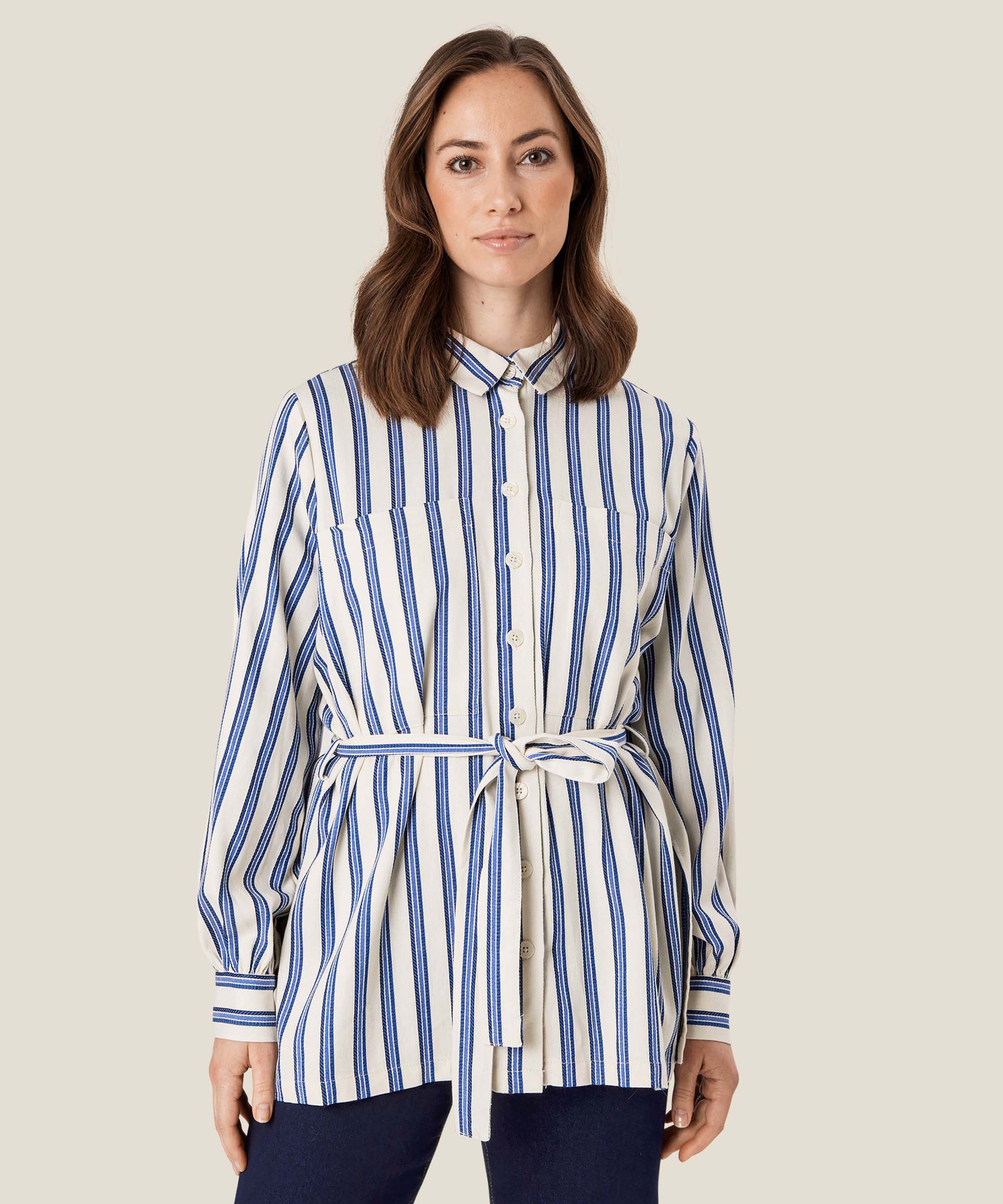 Ingelo Skjorte, Nebulas Blue