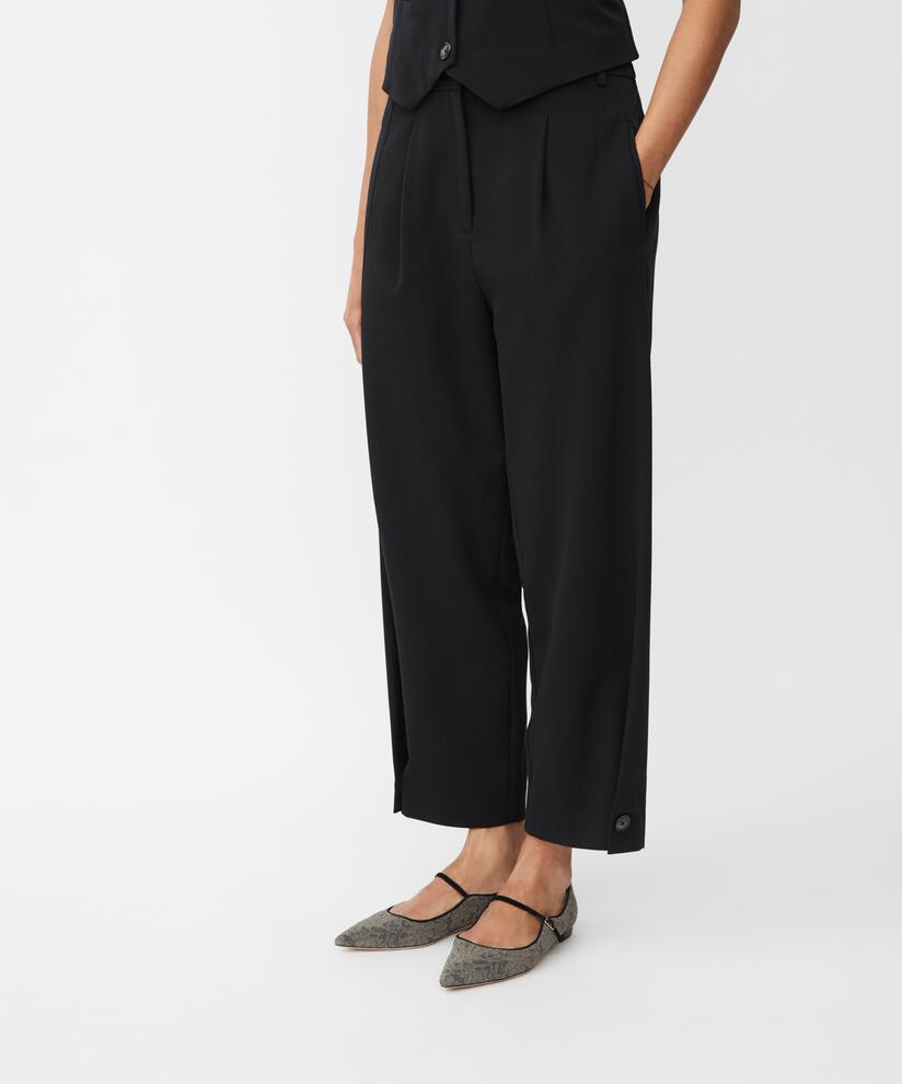 Punna Bukser, Black