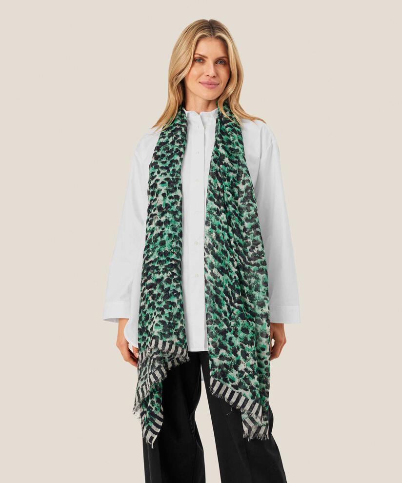 Abenna Skjerf, Winter Green