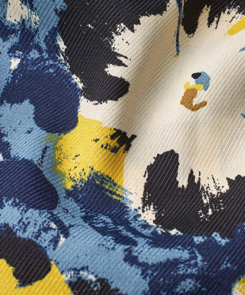 Becca topp, Proven Blue