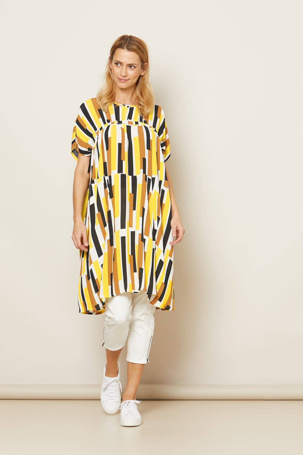 OANA KJOLE, Cream gold