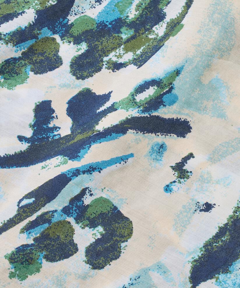 Becca Topp, Cendre Blue