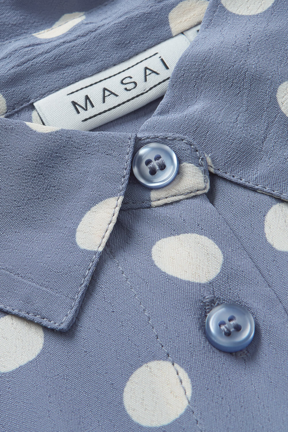 NELLA SKJORTEKJOLE, P. Impression