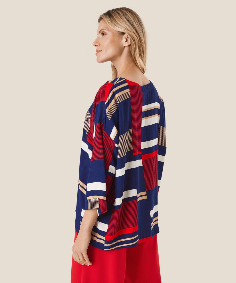 Becca Topp, Maritime Blue