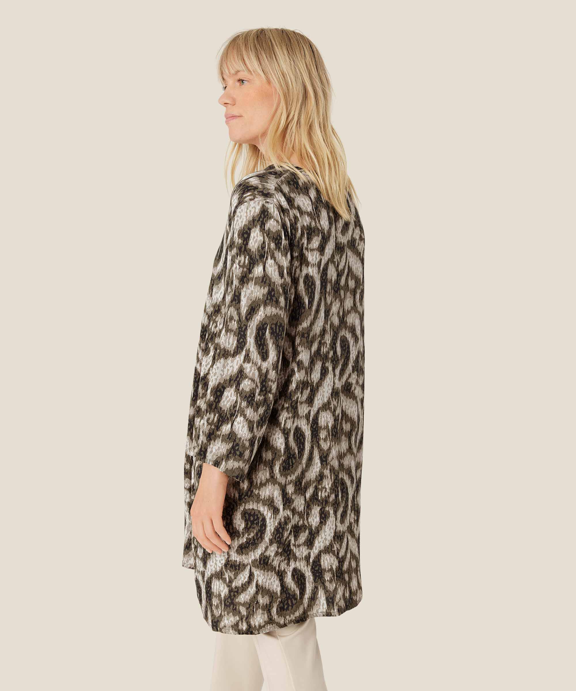 Gali Tunika, Sea Turtle