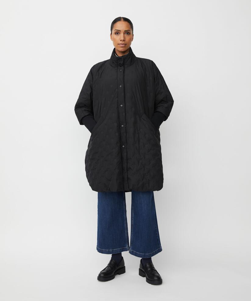 Tilda Kåpe, Black