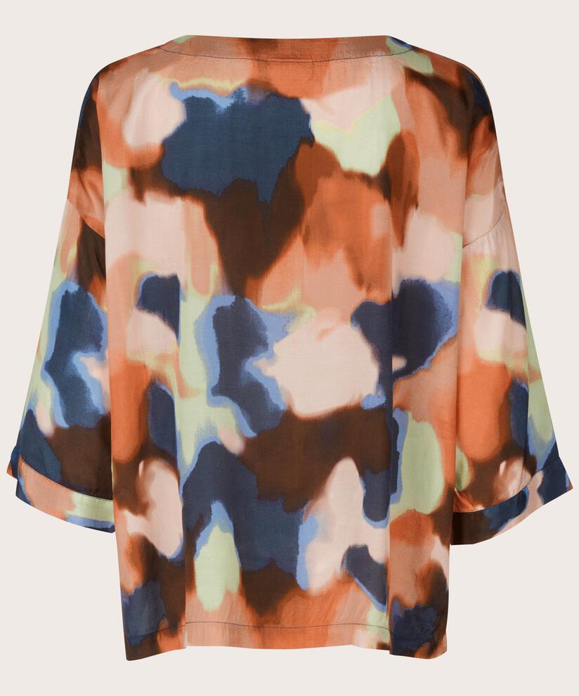 Becca Topp, Rose Smoke