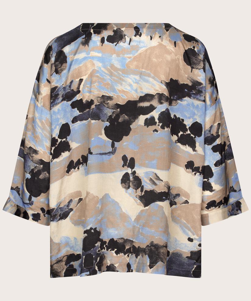 Becca Topp, Steel Grey