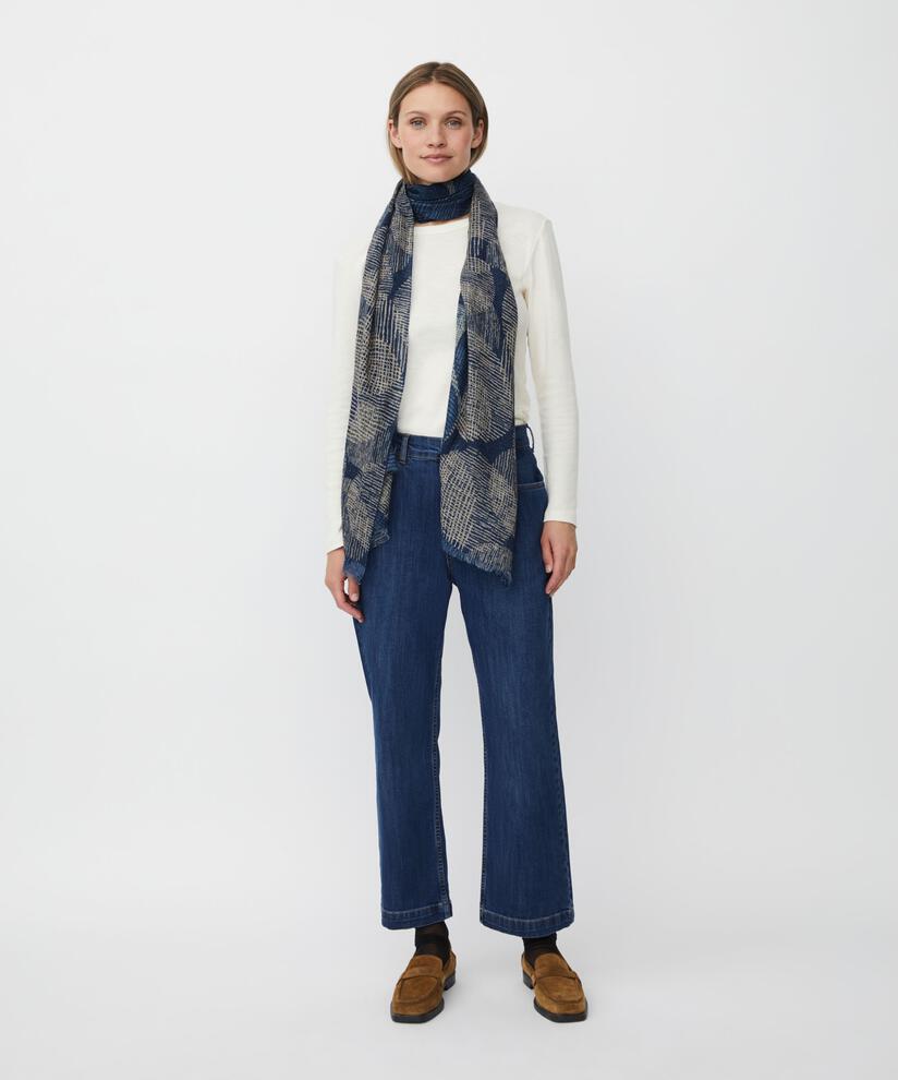 Arlonia ullskjerf, Proven Blue