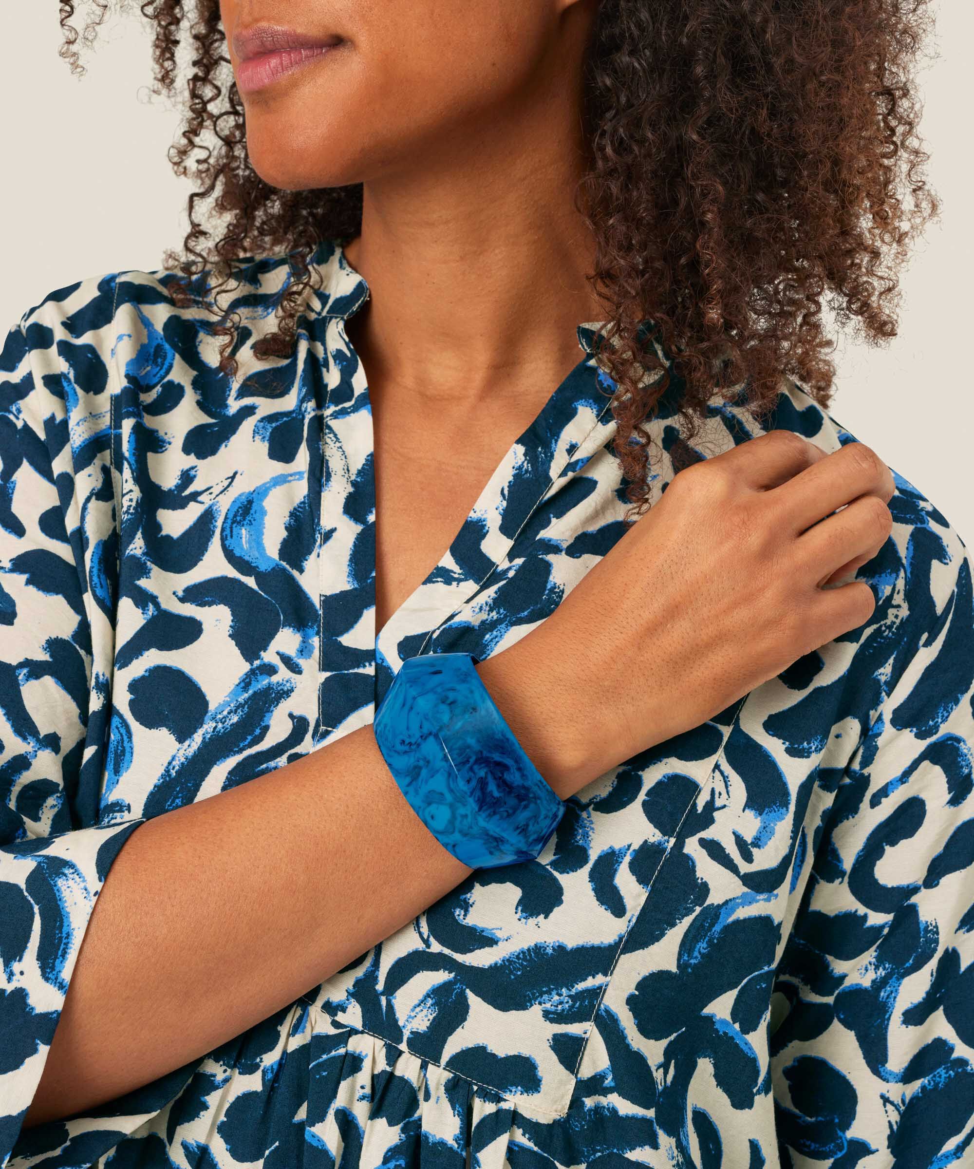 Ramis Armbånd, Ultramarine