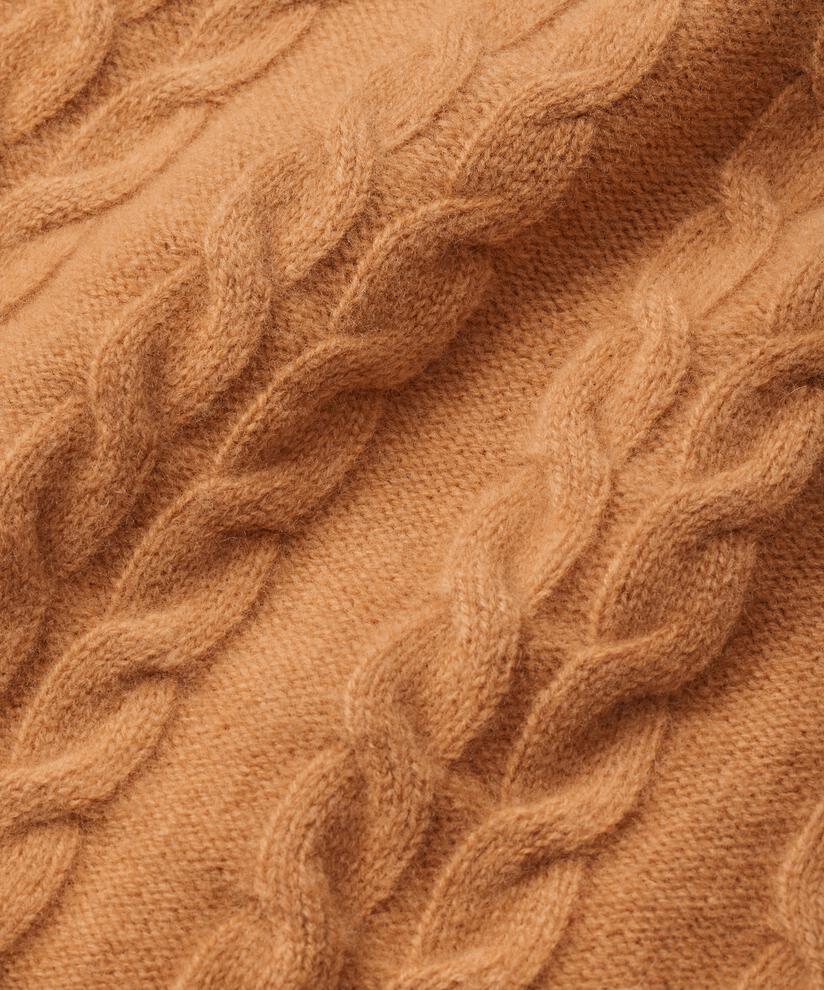 Faylah Strikkegenser, Bisquit