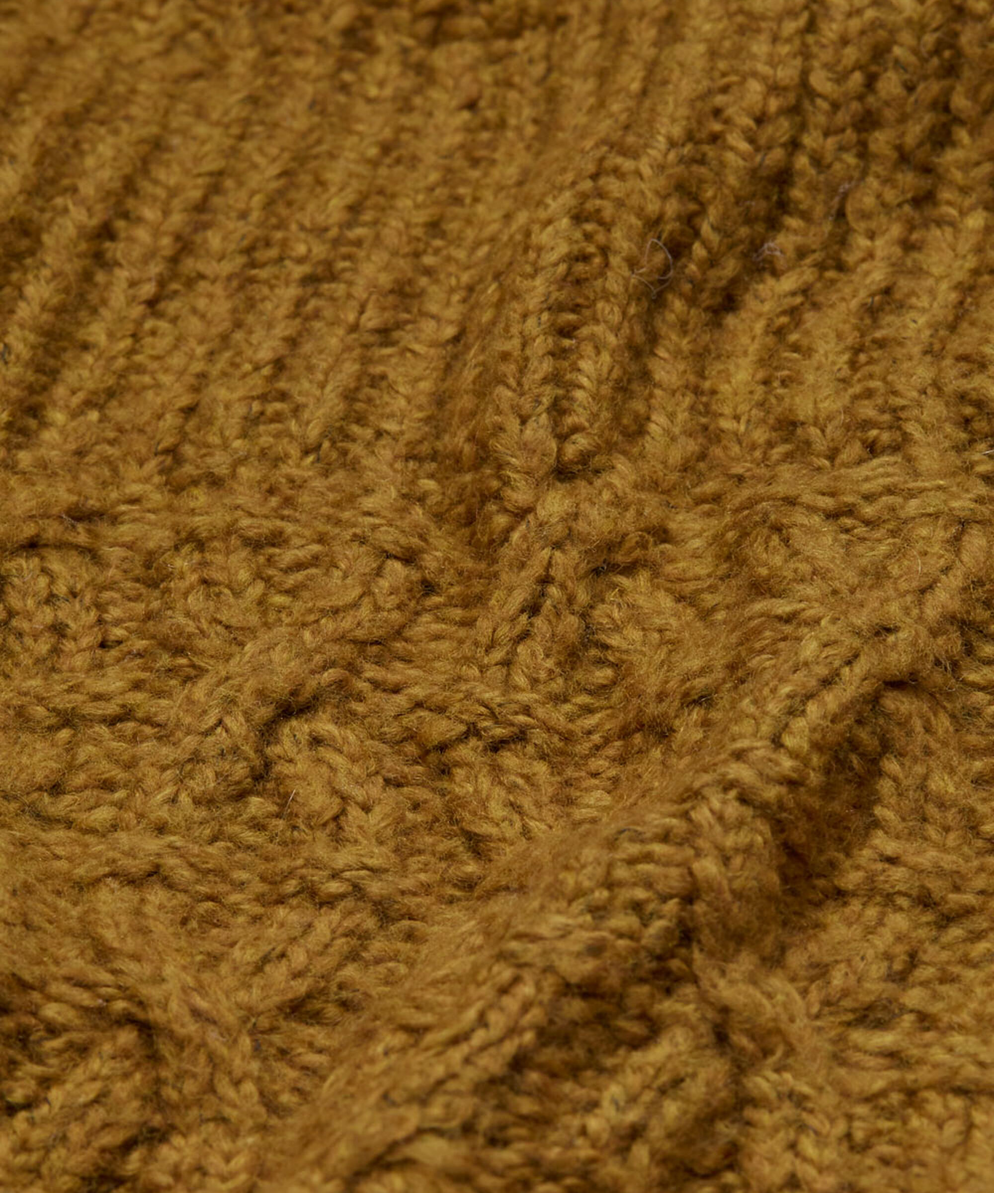 LORELEI PONCHO, Tapenade