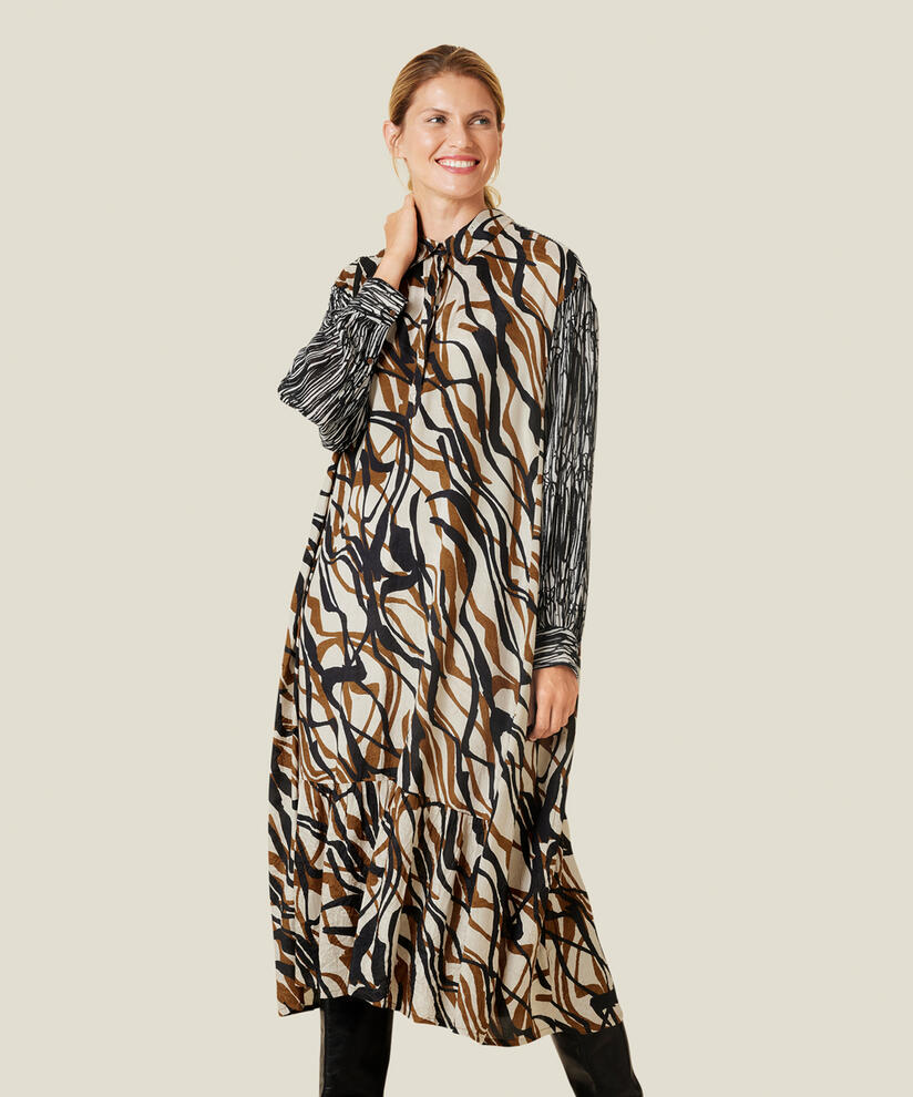 NARAI KJOLE, Monk's Robe