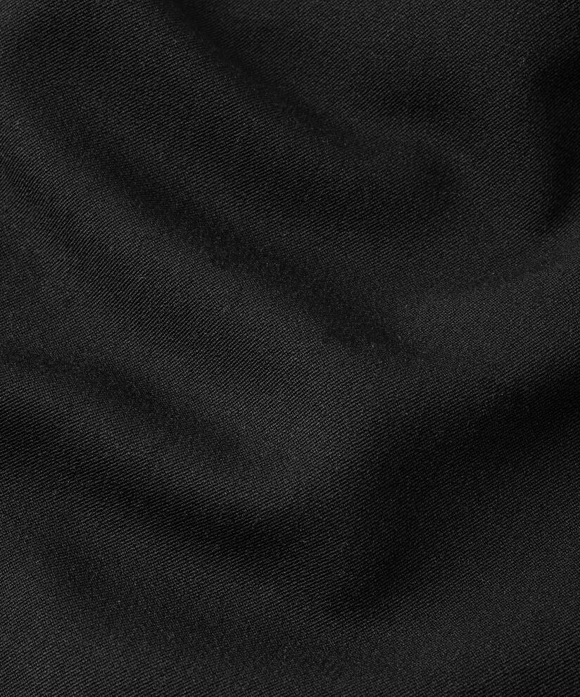 Punna Bukser, Black