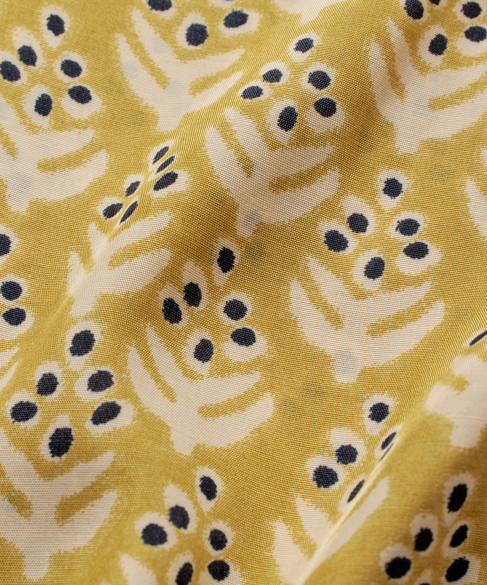 Peronella Bukser, Burnish Gold